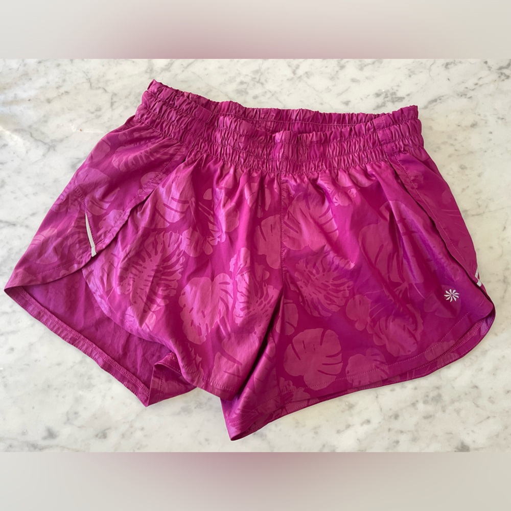 Athleta Botanical Racer Run Short 4.5” - Picture 4 of 7